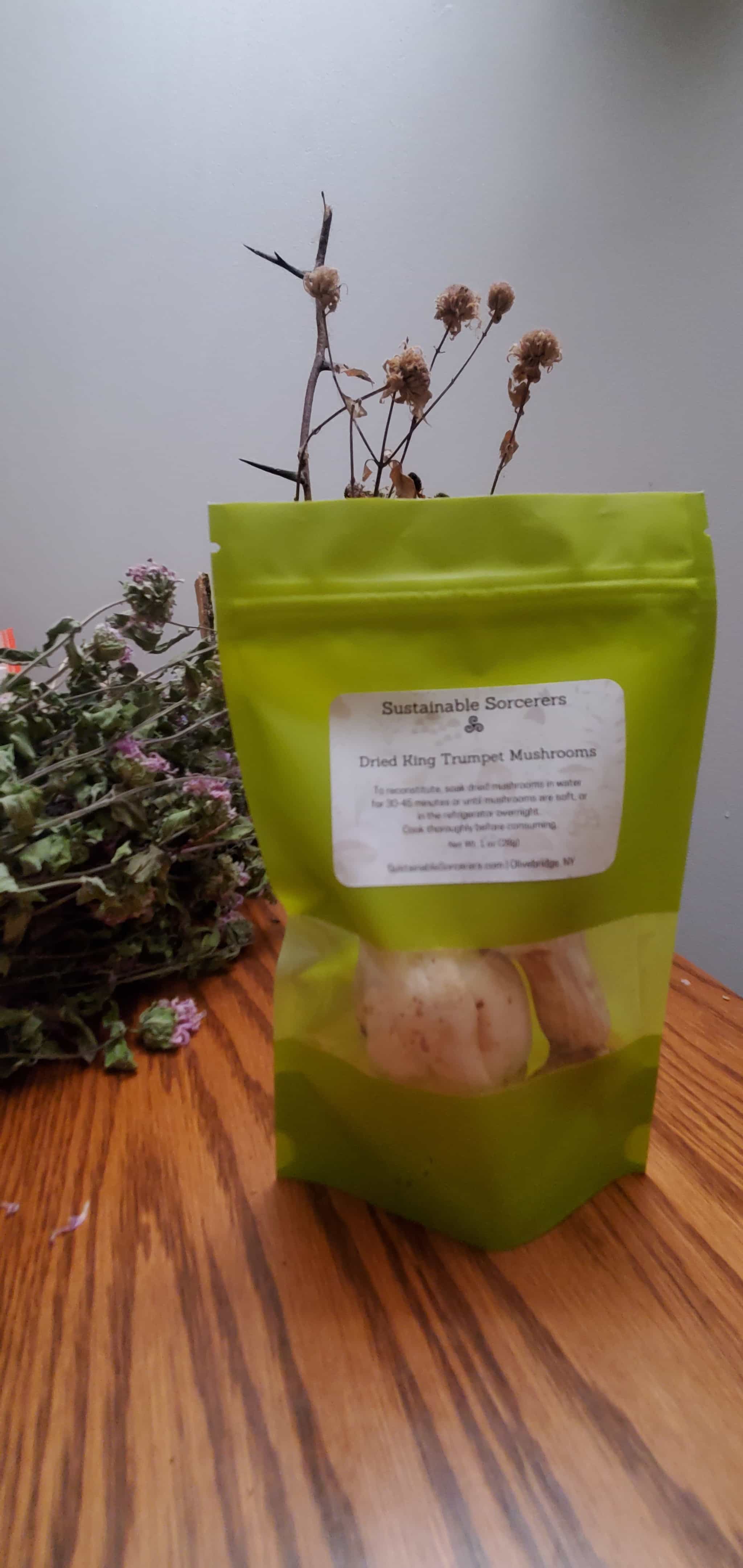 Dried king Trumpet Oyster Mushroom (pleurotus eryngii) per 2oz