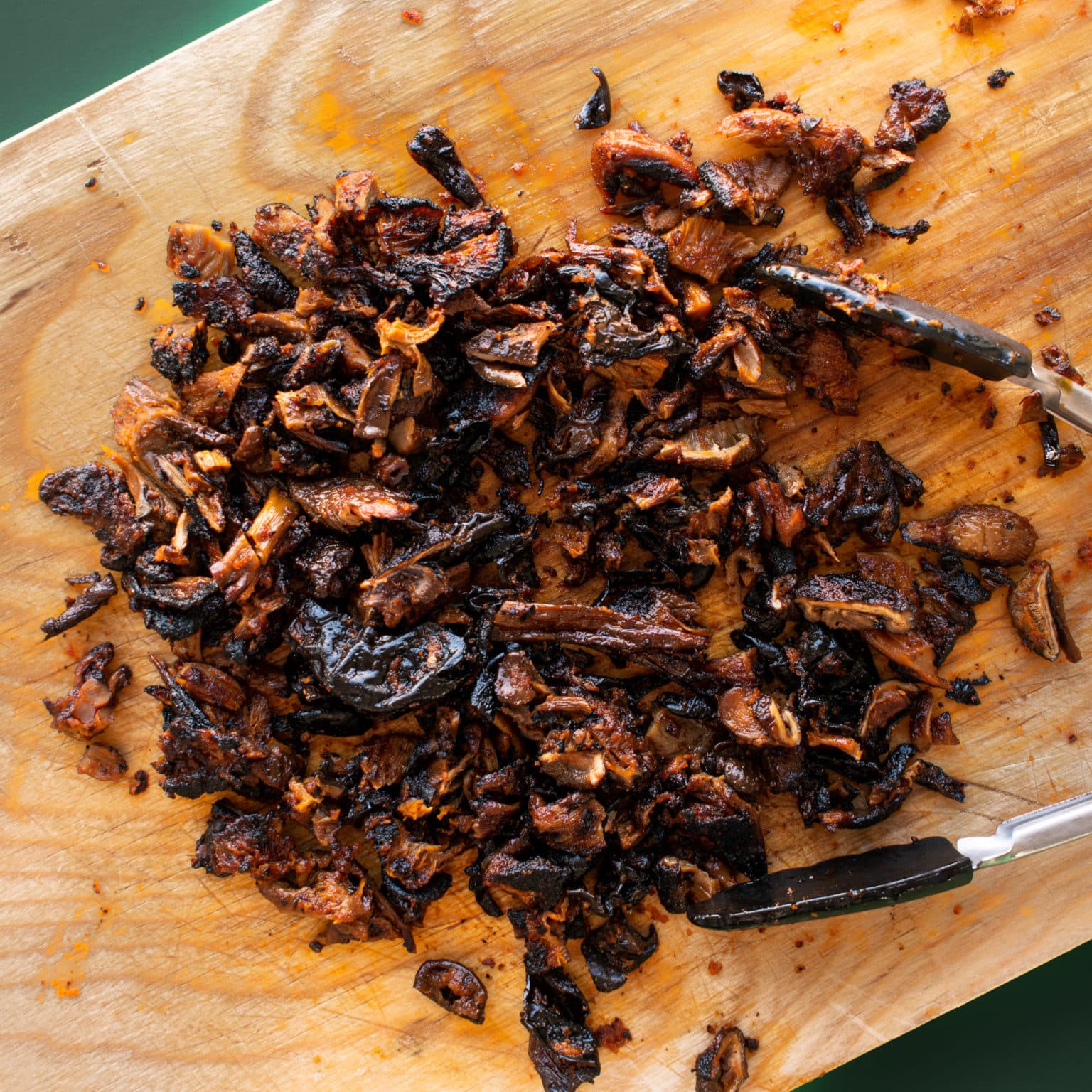 Roughly chop the mushrooms.